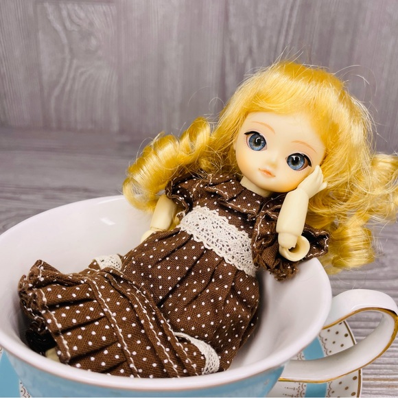 Nwt Nerine AI ball jointed doll small yosd size with accessories bjd - Picture 3 of 9